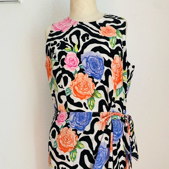 Vintage 90s Maxi Sleeveless Silk Black and White Colorful Floral Pattern Dress - Picture 11 of 16